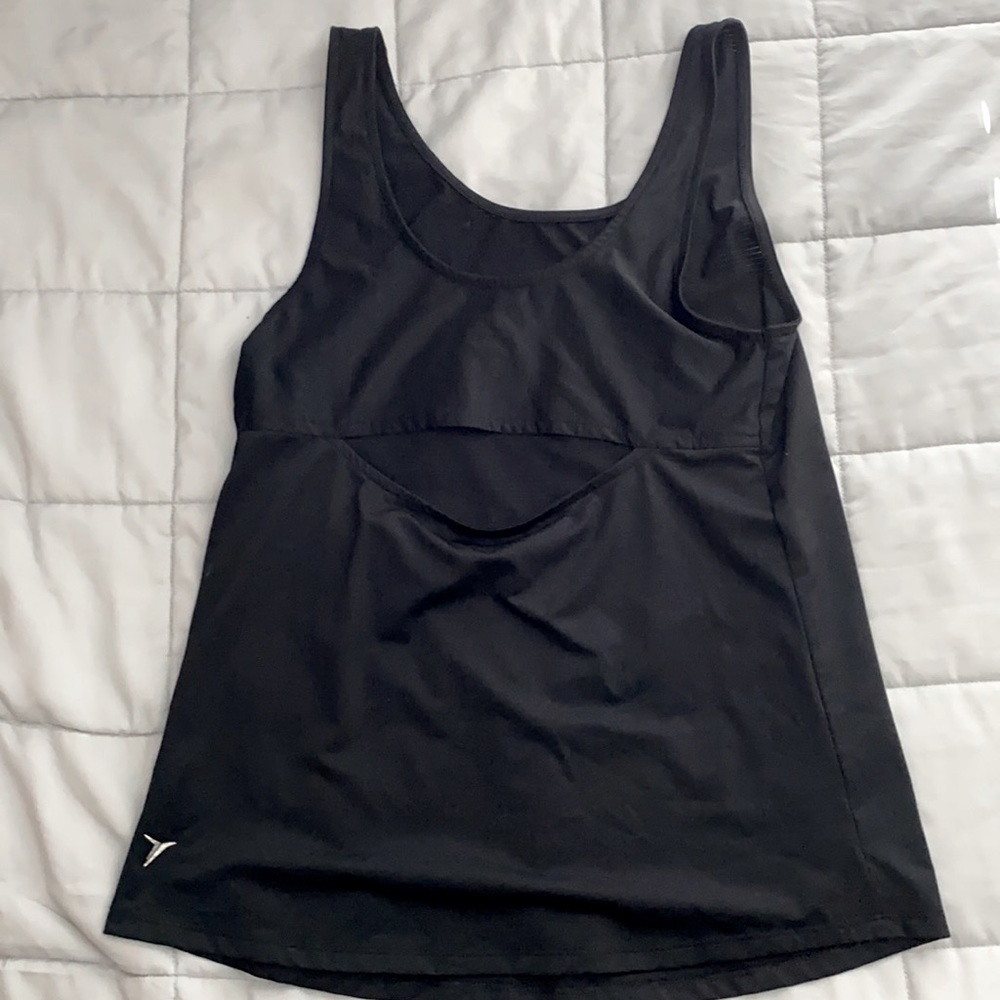 cut out back old navy workout tank